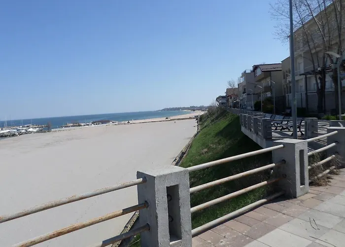 Garsoniera Soarelui Észak-Eforie