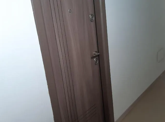 Apartman Garsoniera Soarelui *