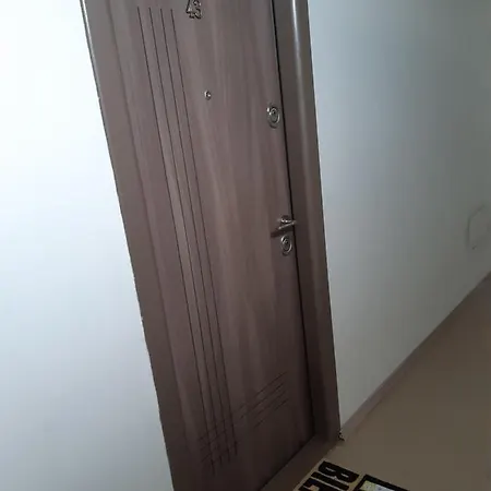 Apartmán Garsoniera Soarelui *
